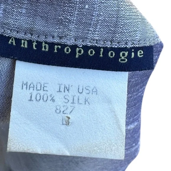 Anthropologie stunning platinum silver silk modern cheongsam blouse. Size Large - Picture 7 of 7